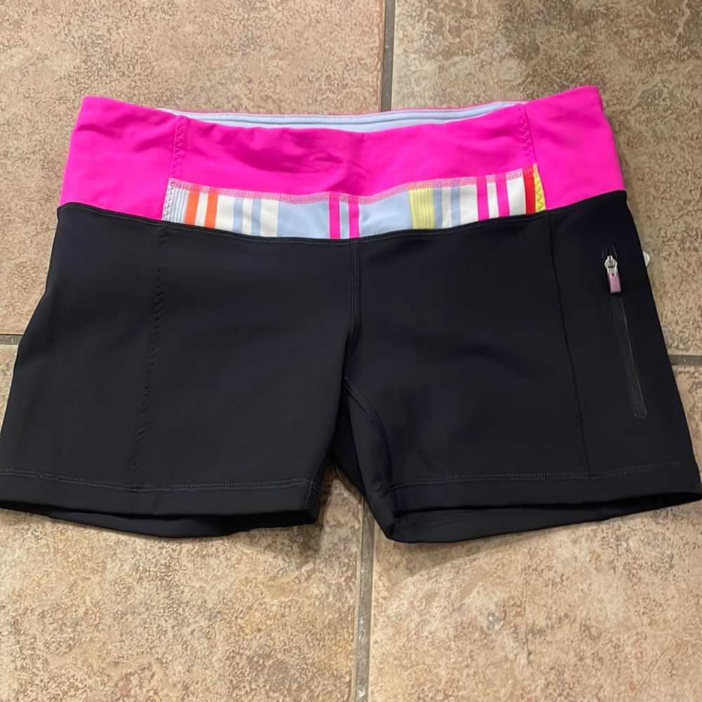 Lululemon Run Fast Track Shorts NWT